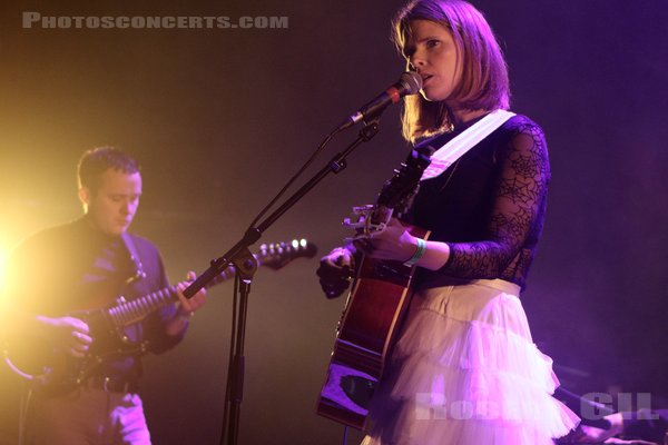 CASSANDRA JENKINS - 2021-11-19 - PARIS - Cafe de la Danse - 